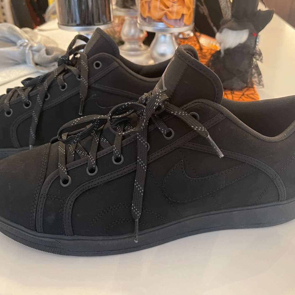 Sky high Jordan low tops brand new!